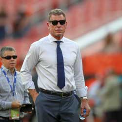 Troy Aikman Reveals Almost Signing with Teams after Cowboys Release