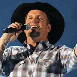 Irish Bookie Takes Bets for Garth Brooks to Cancel Concerts