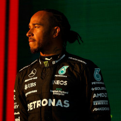Lewis Hamilton Signs Mercedes Contract Extension